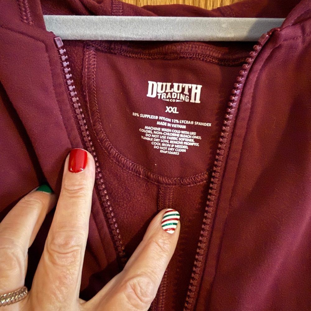 Duluth Trading Co Women's Burgundy Hooded tunic or dress - Picture 4 of 5
